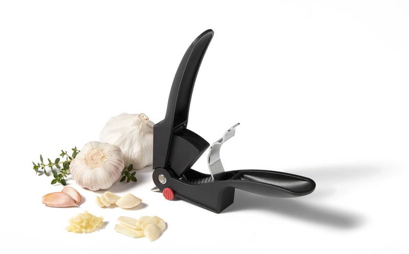 3-in-1 Dishwasher Safe Garlic Press with Scraper Y3251